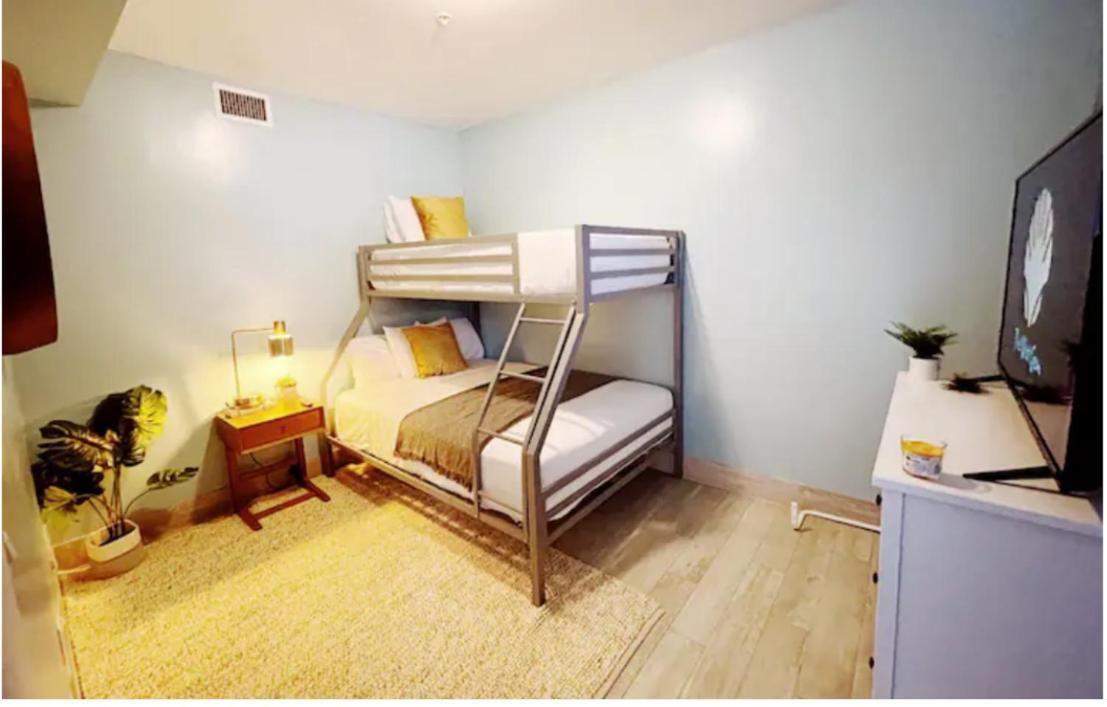 The Gem On 15th Apartment