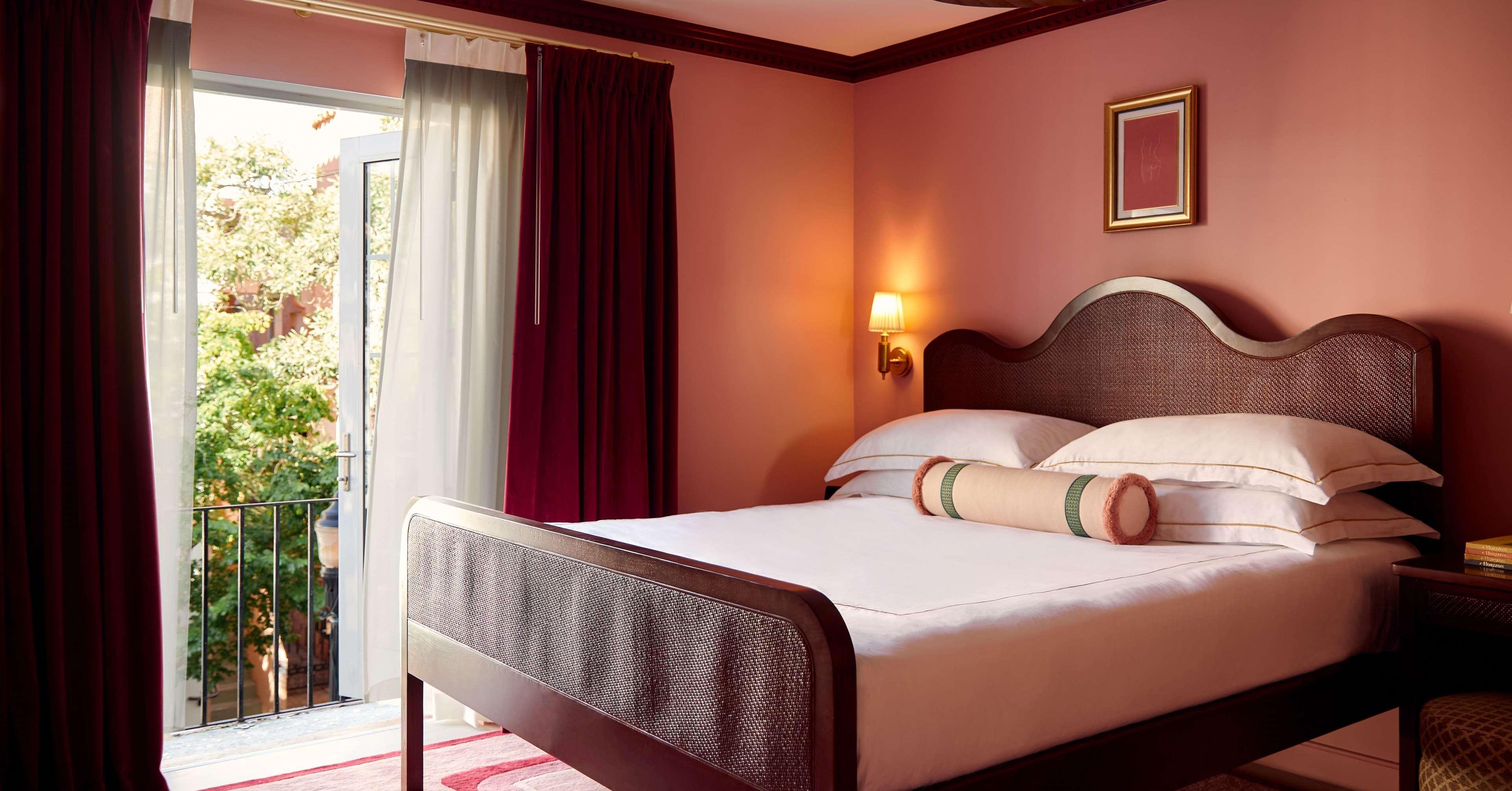 Esme Miami Hotel 4*
