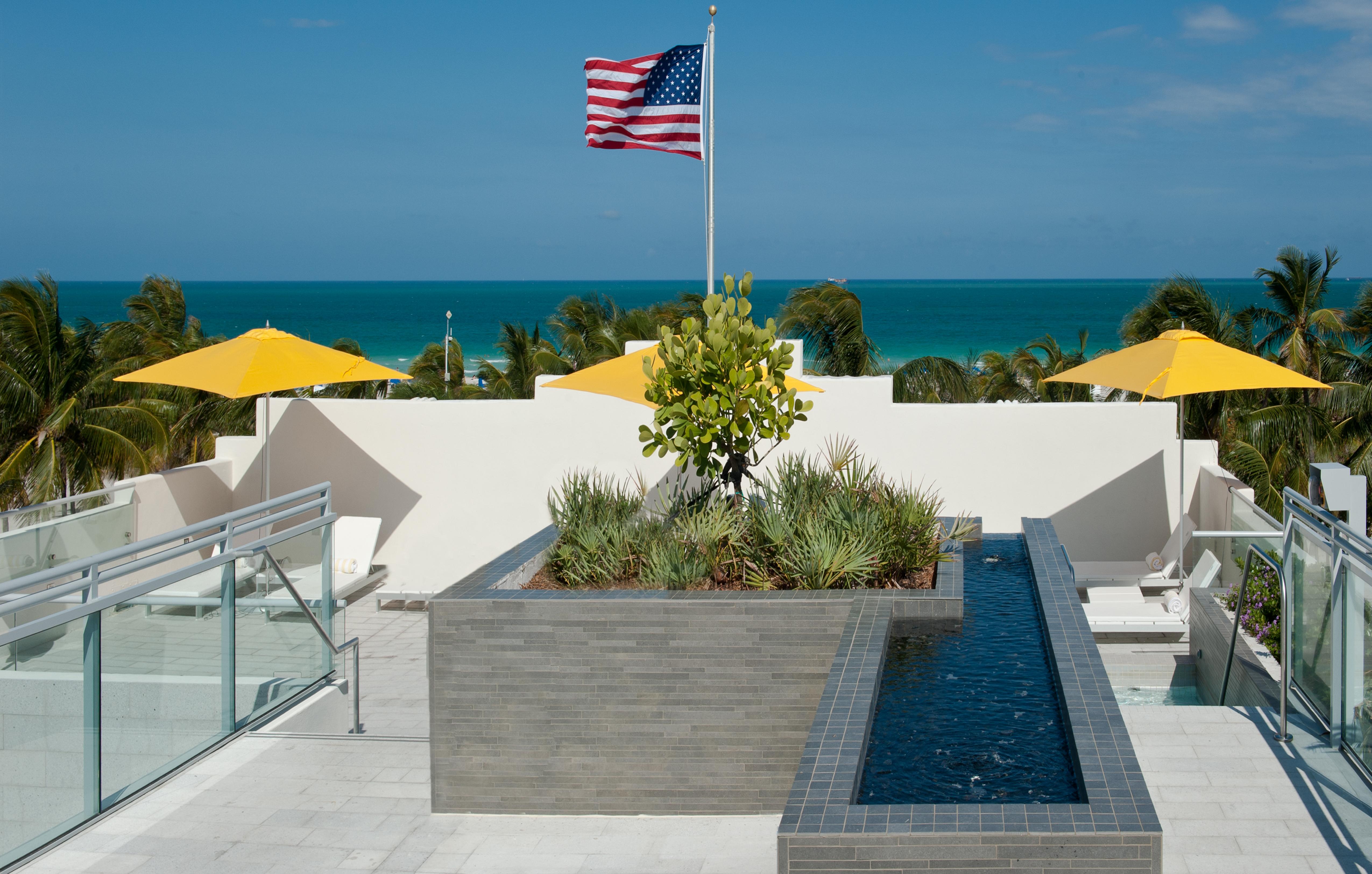 Leslie Ocean Drive Miami Beach