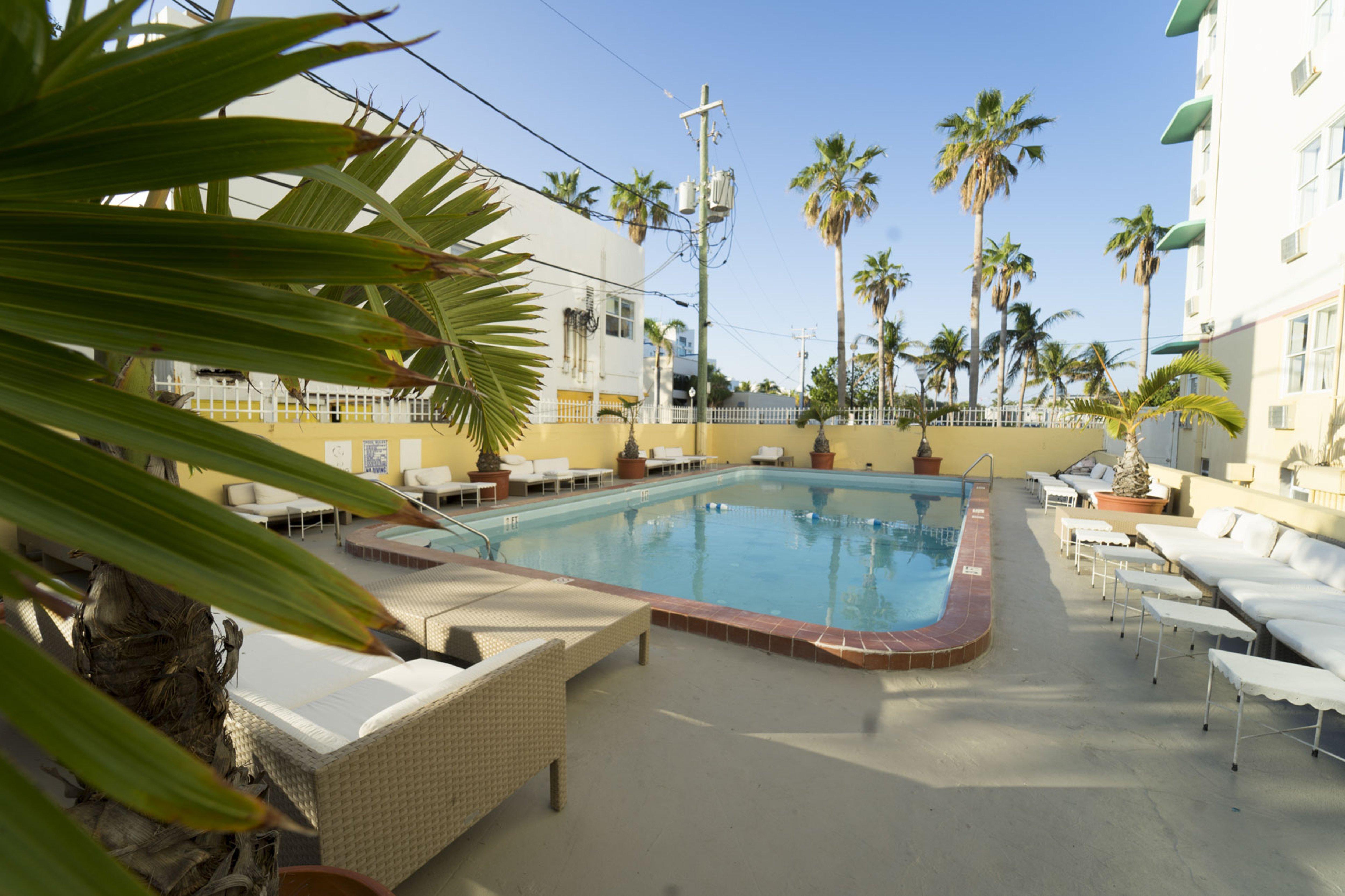 Hotel Broadmore Miami 3*