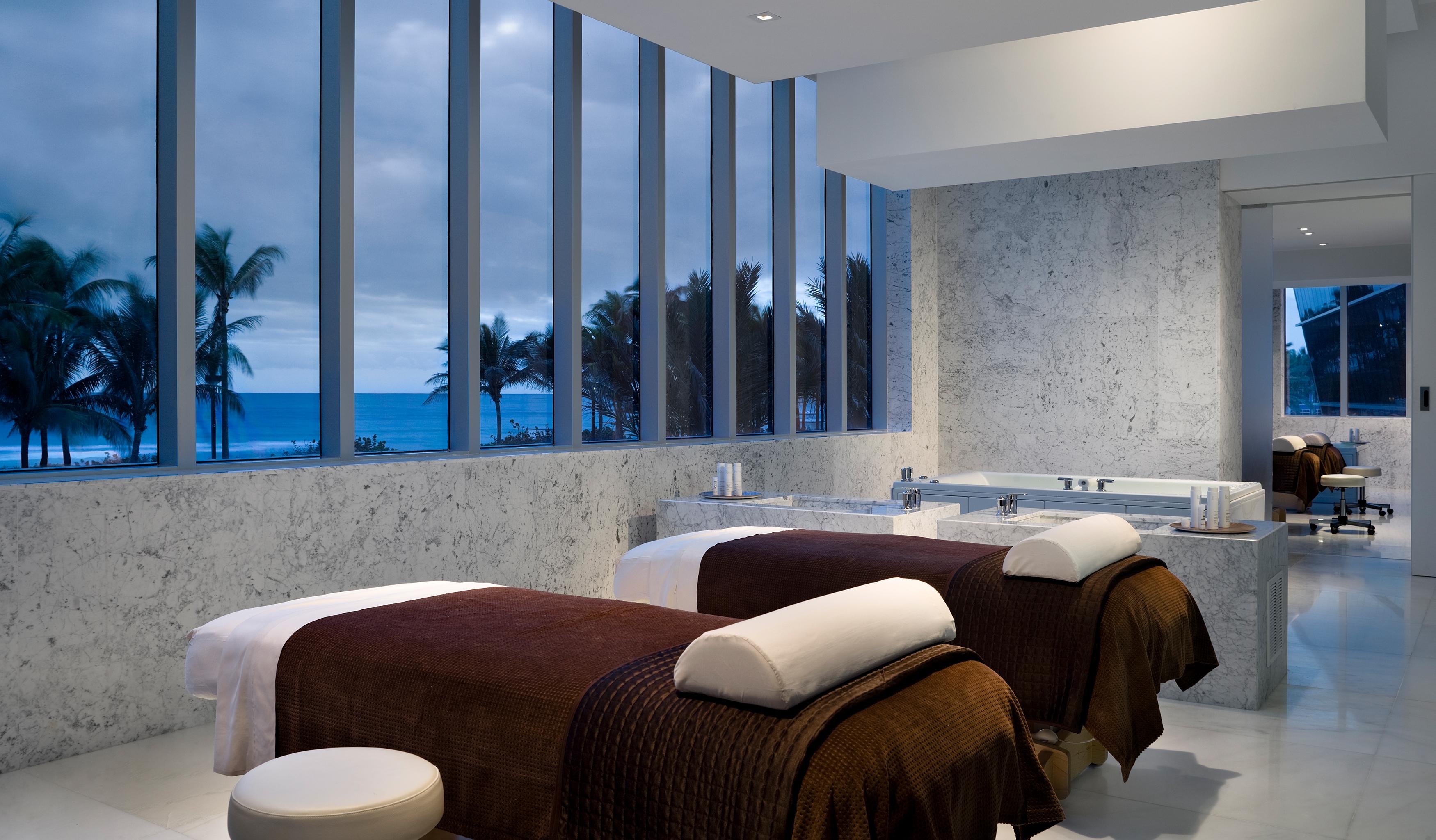 Fontainebleau Miami Resort 5*