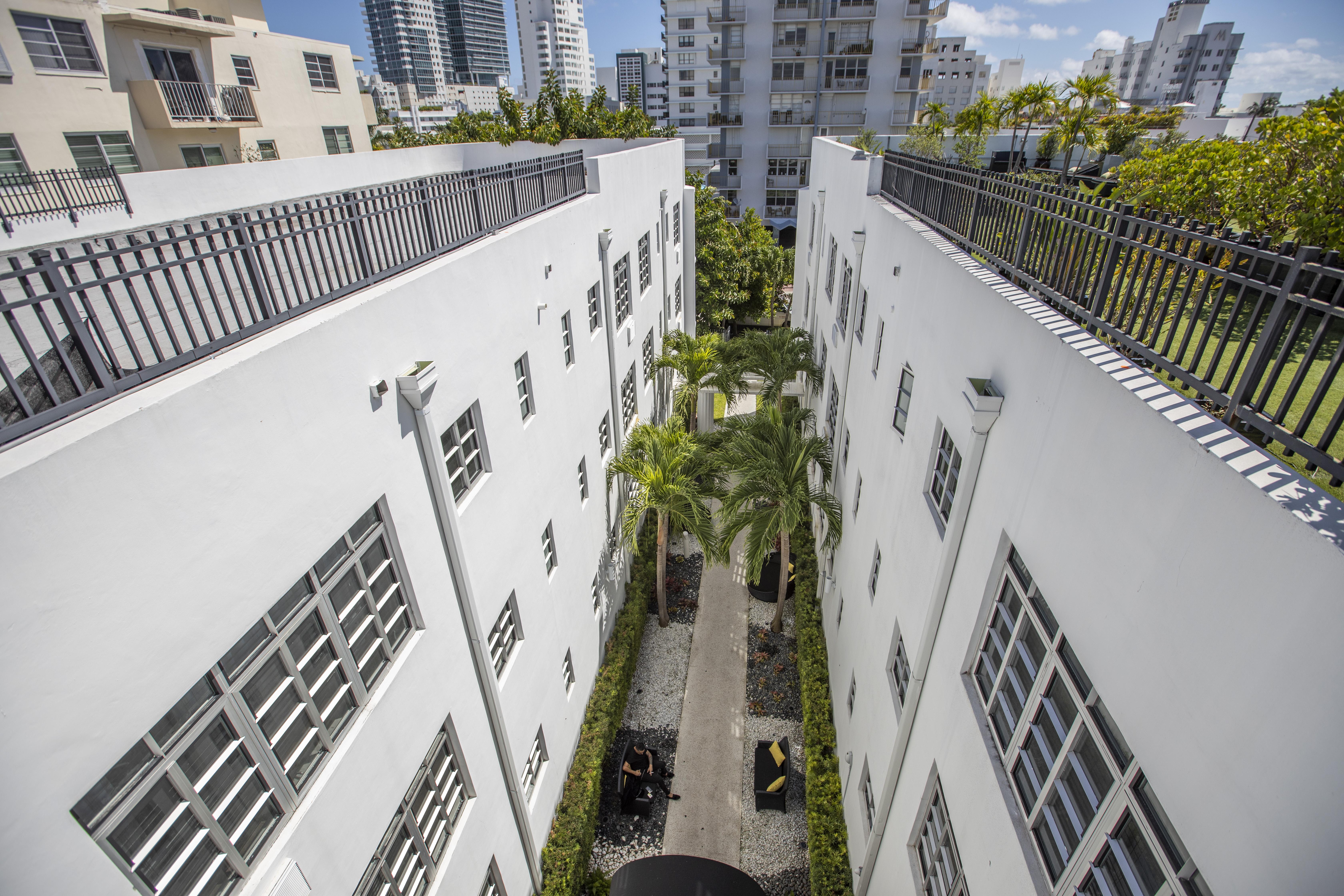Hotel Lincoln Arms Miami Beach