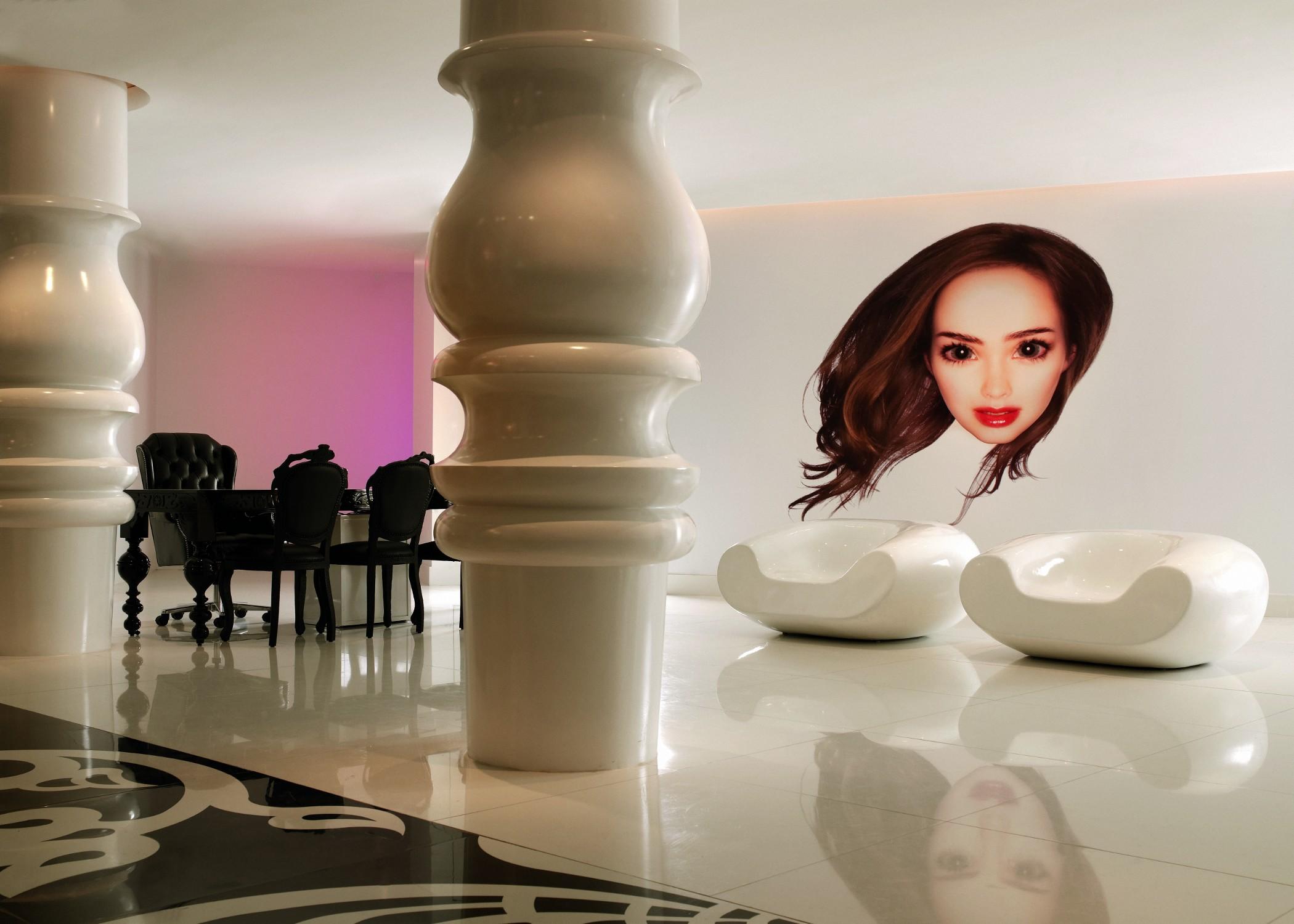Mondrian South Hotel