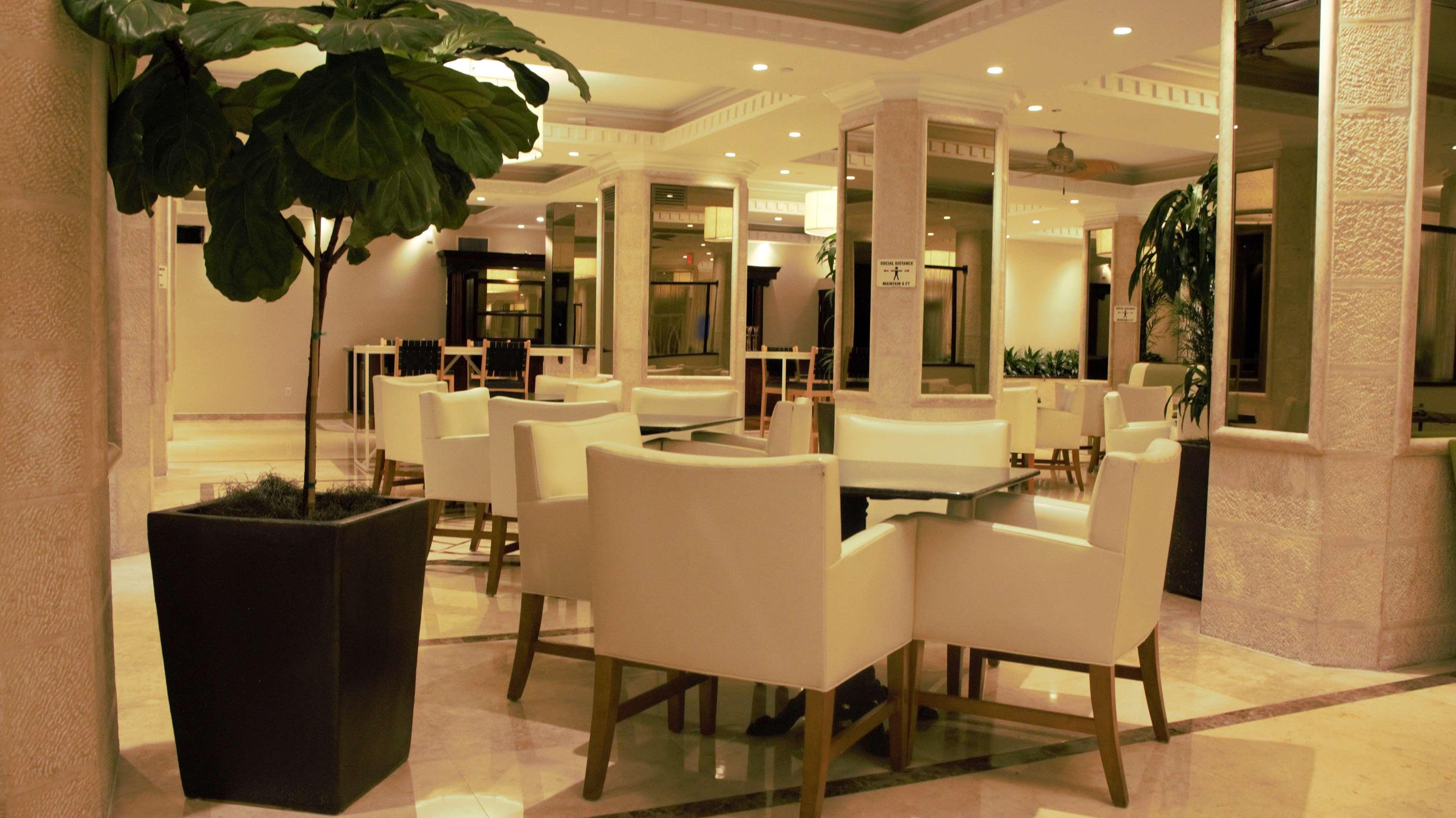 Radisson Miami Hotel 4*