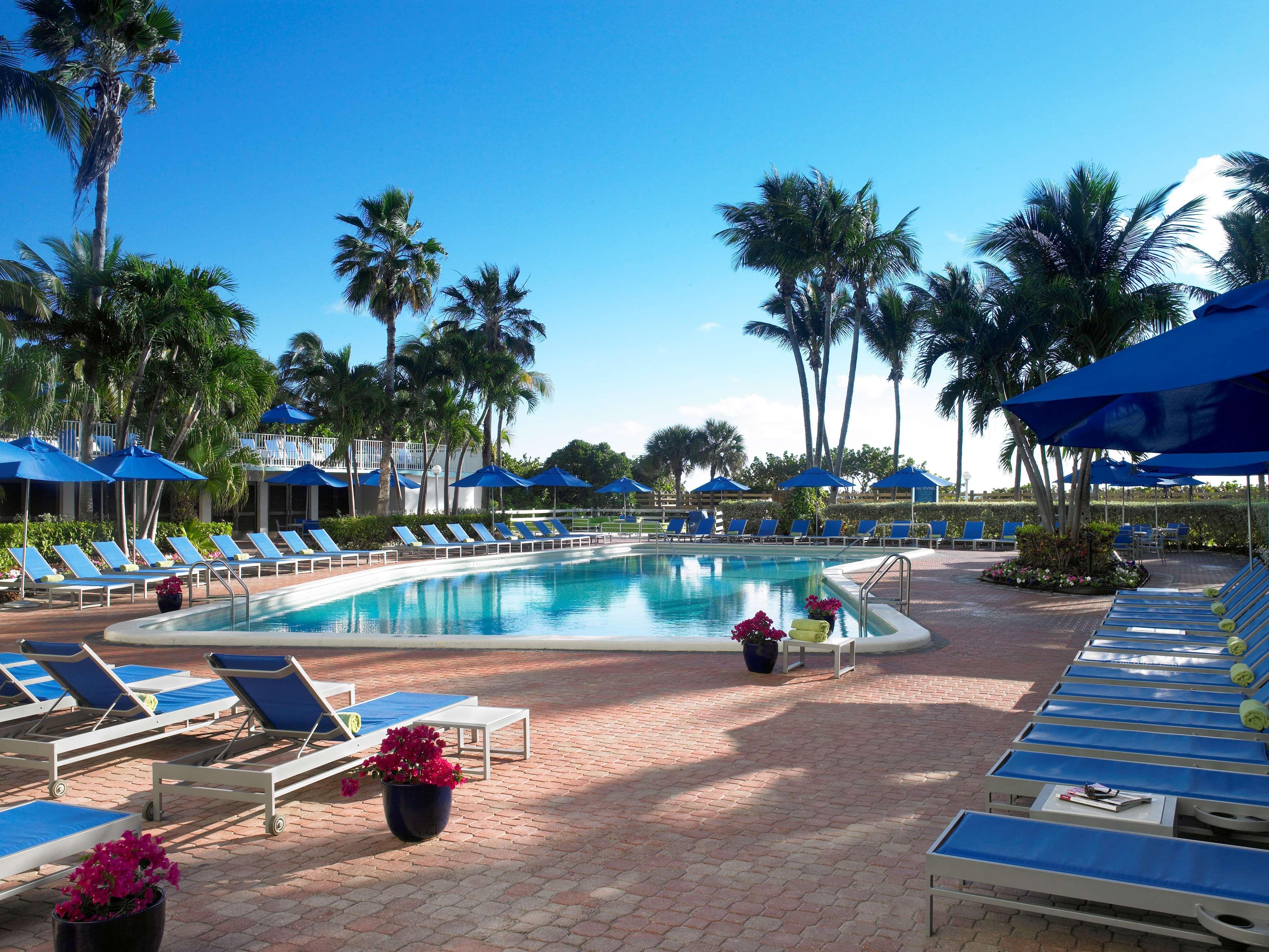 Radisson Miami 4*