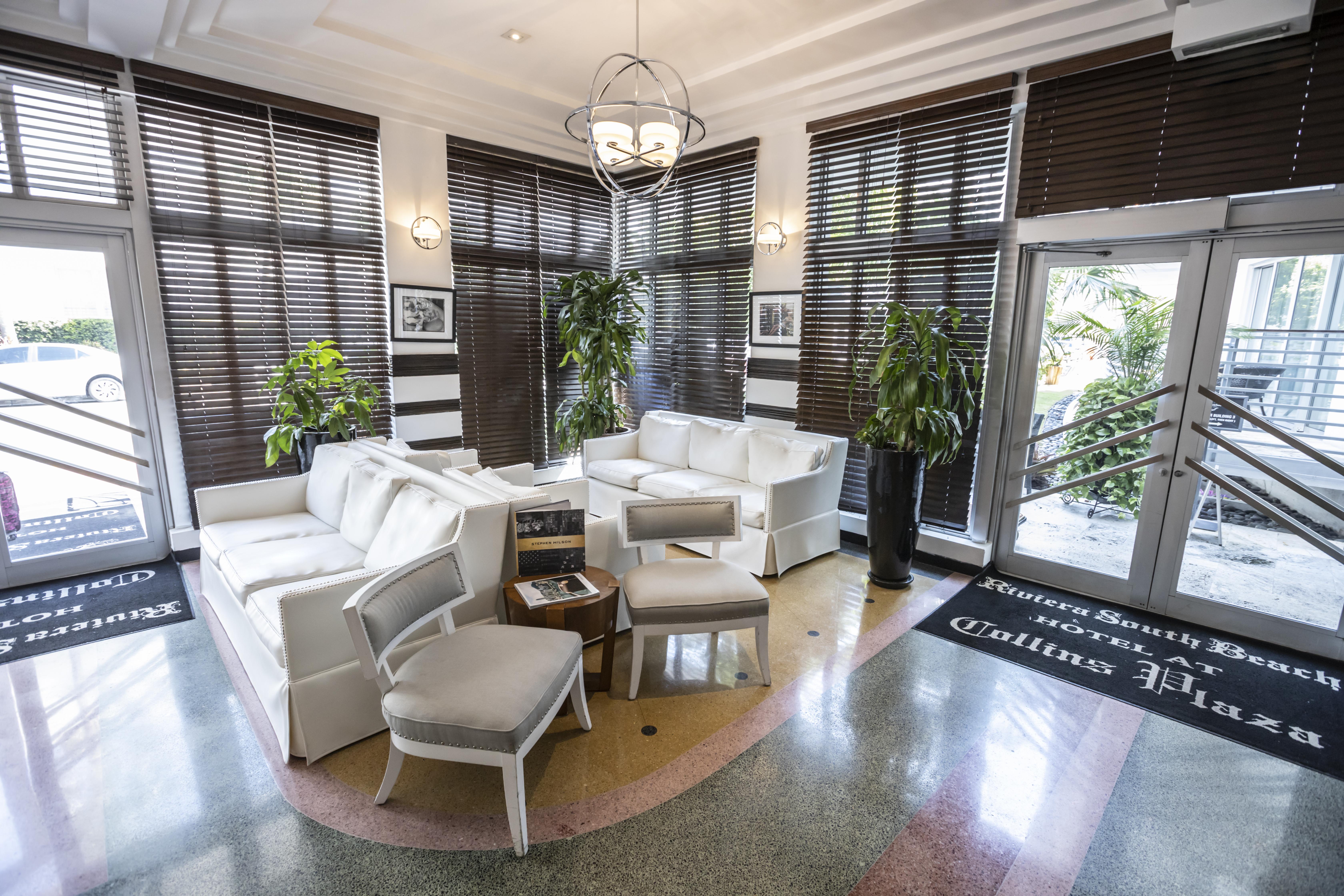 Riviera Hotel 4*