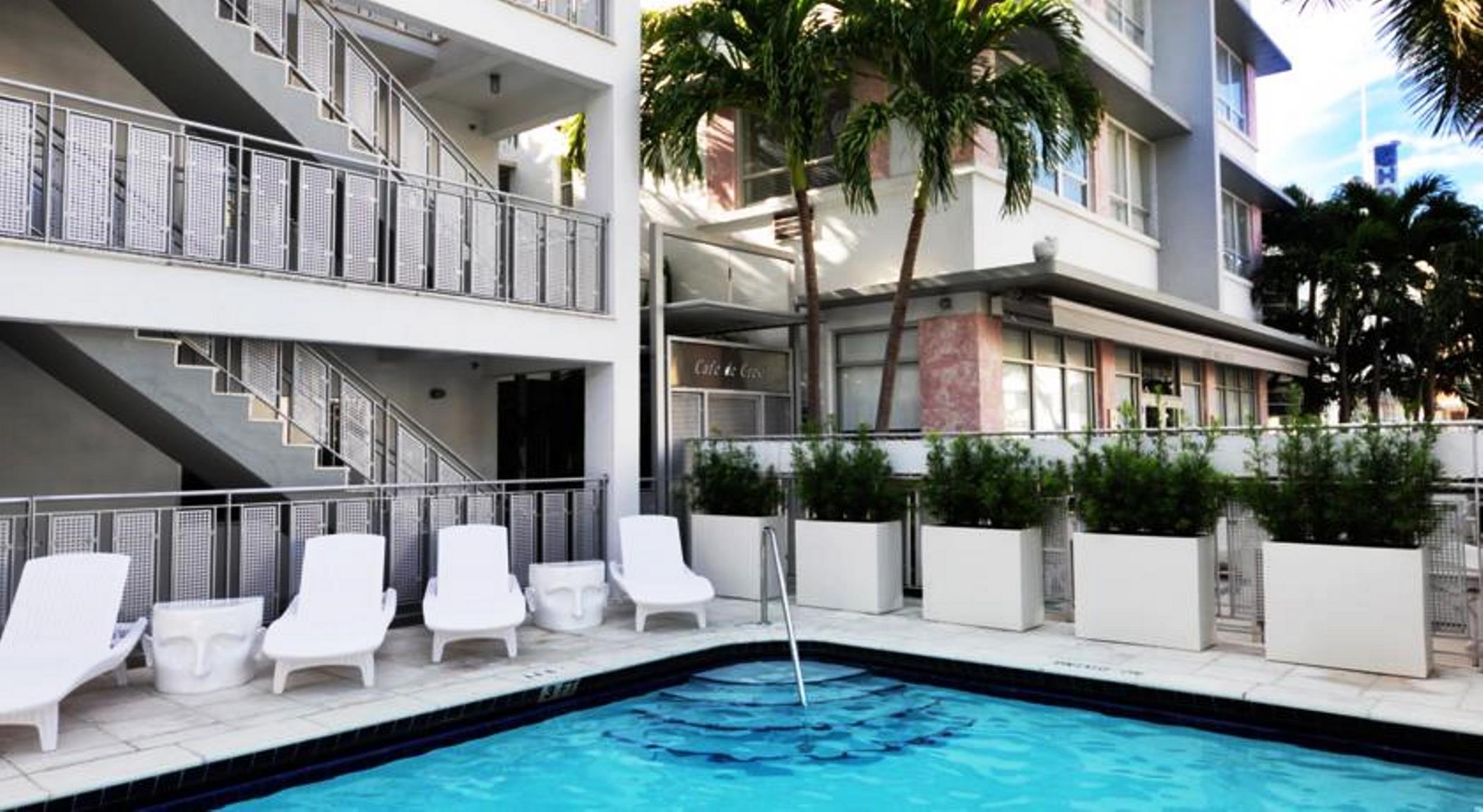 Crest Miami Beach