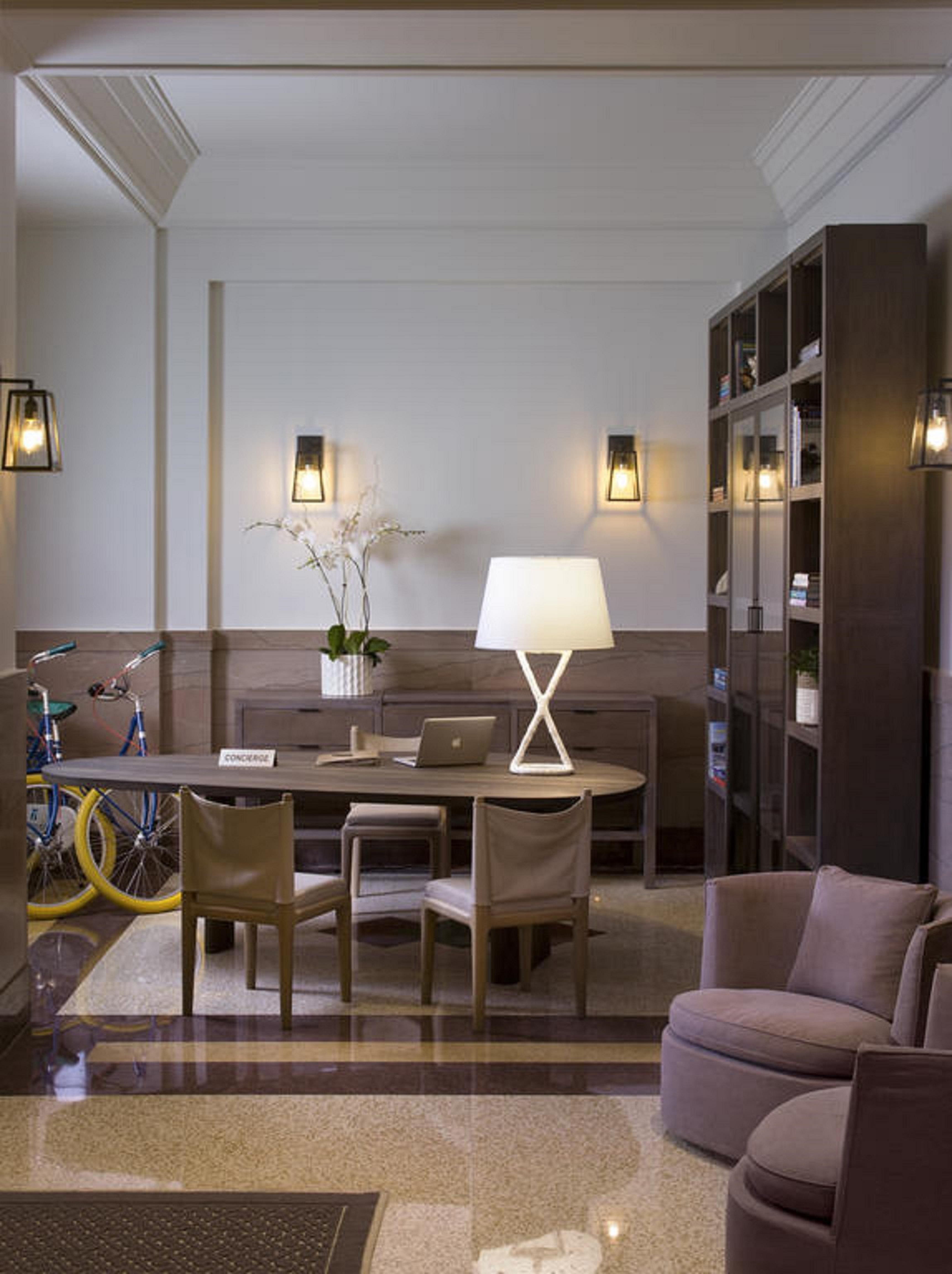 Victor South Hotel
