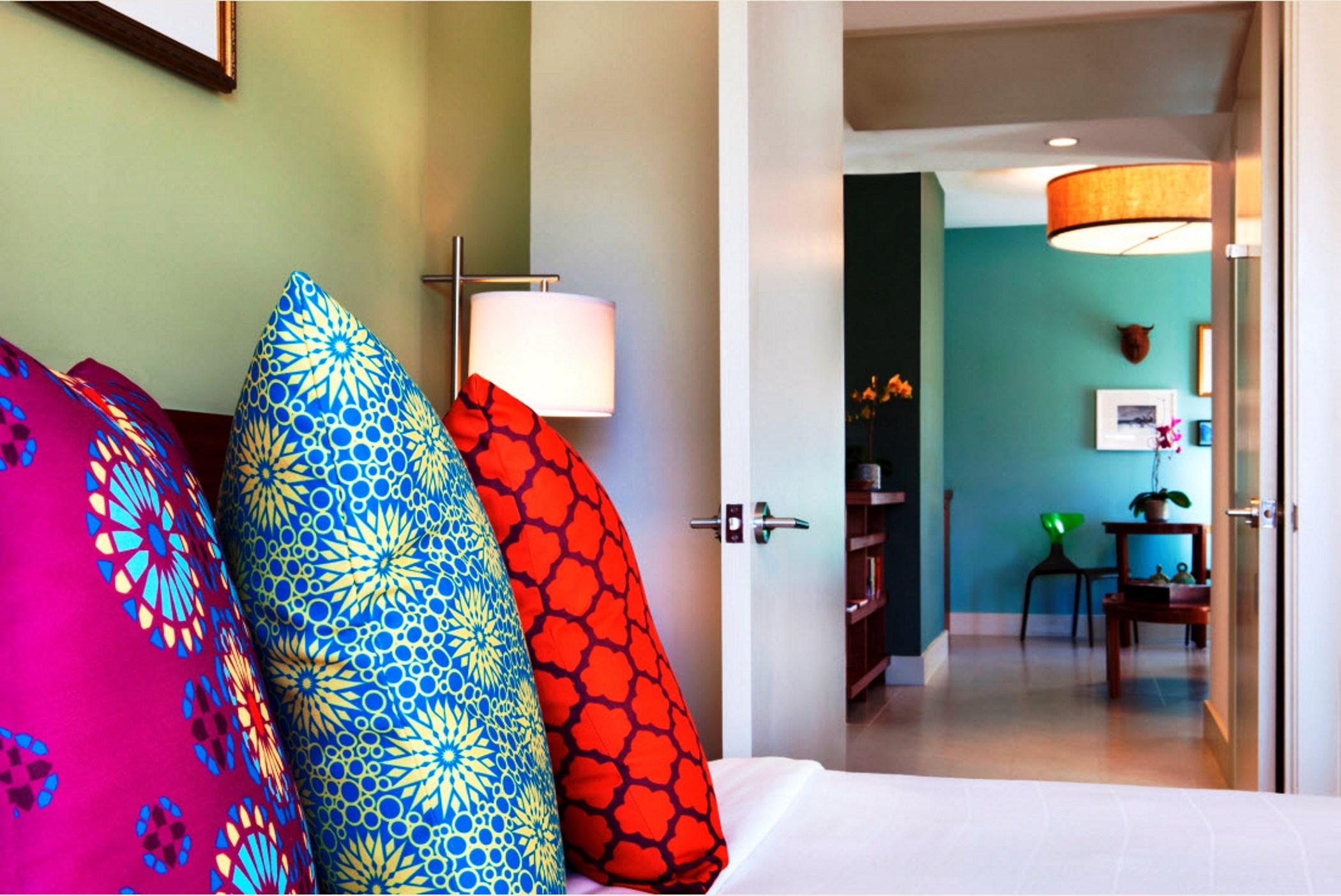 Hotel El Paseo Miami Beach