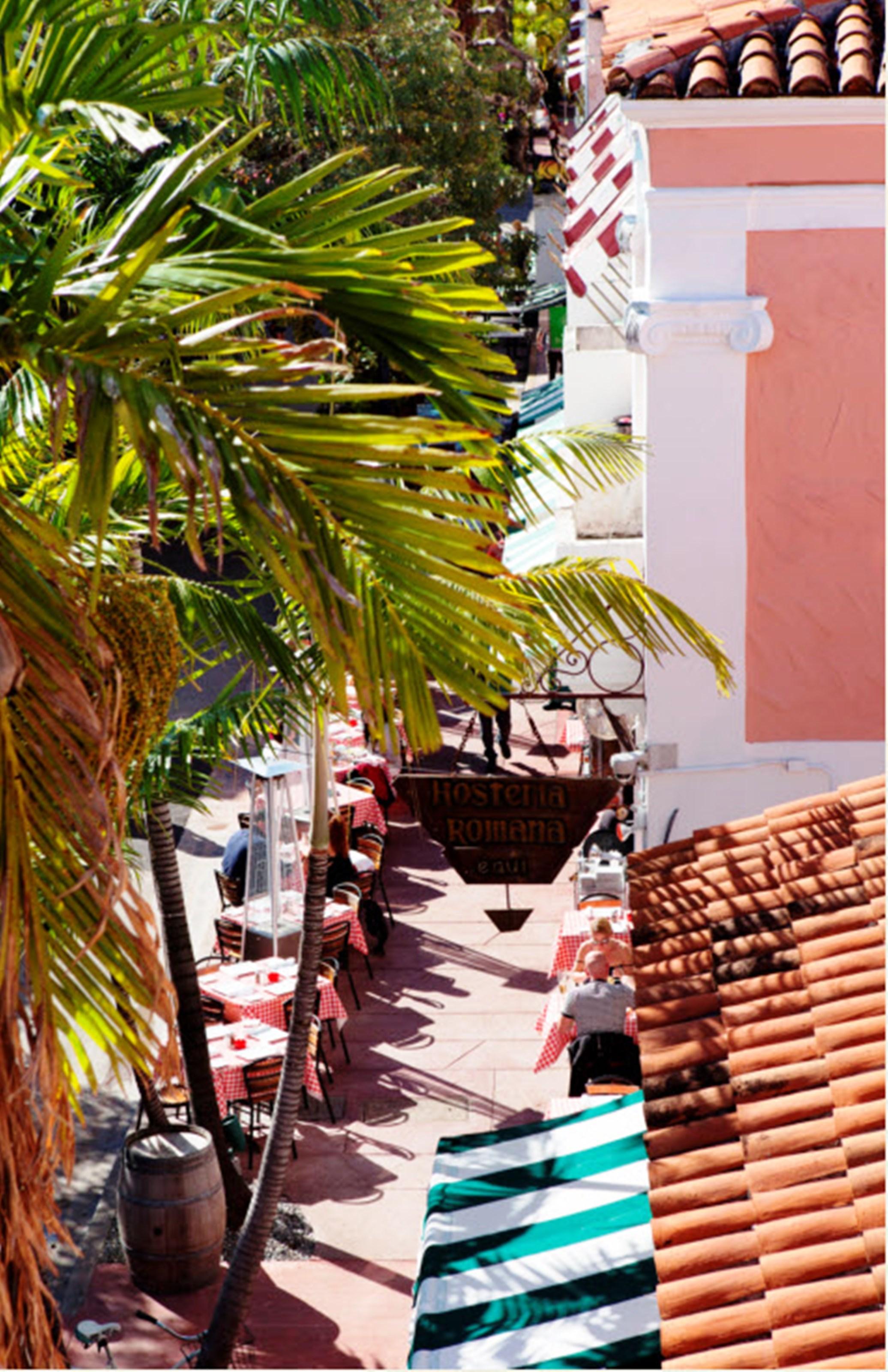 Hotel El Paseo Miami Beach