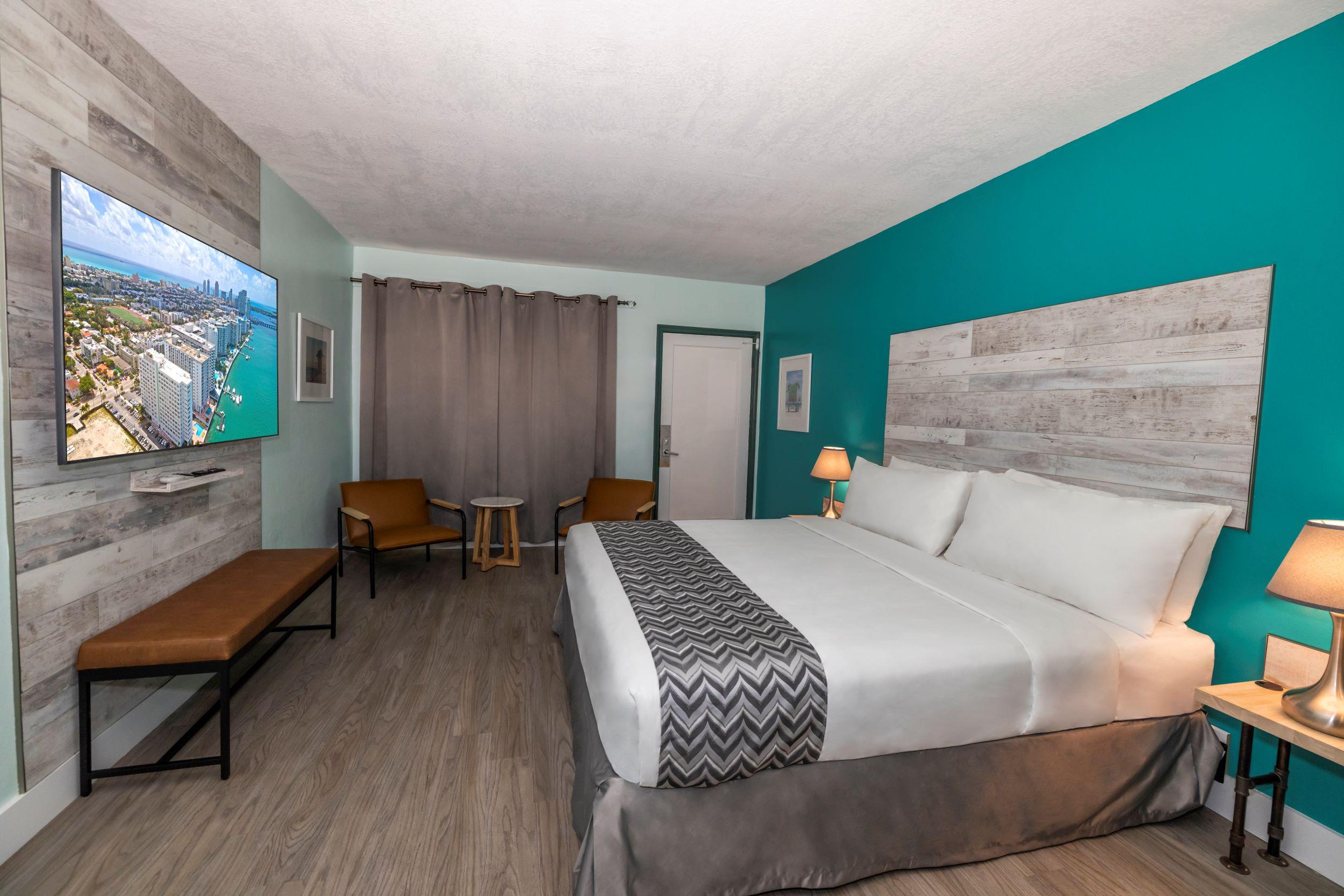 On South 3* Miami Beach
