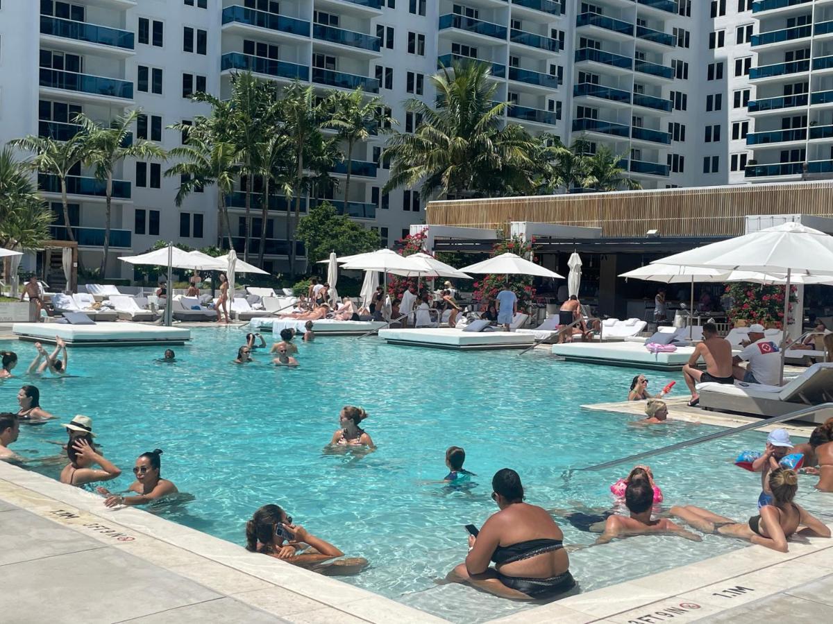 Large 1 Bedroom At Roney Palace Sleep 8 Apartment Miami Beach