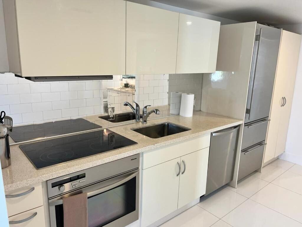 Direct Ocean View - Luxurious In South
