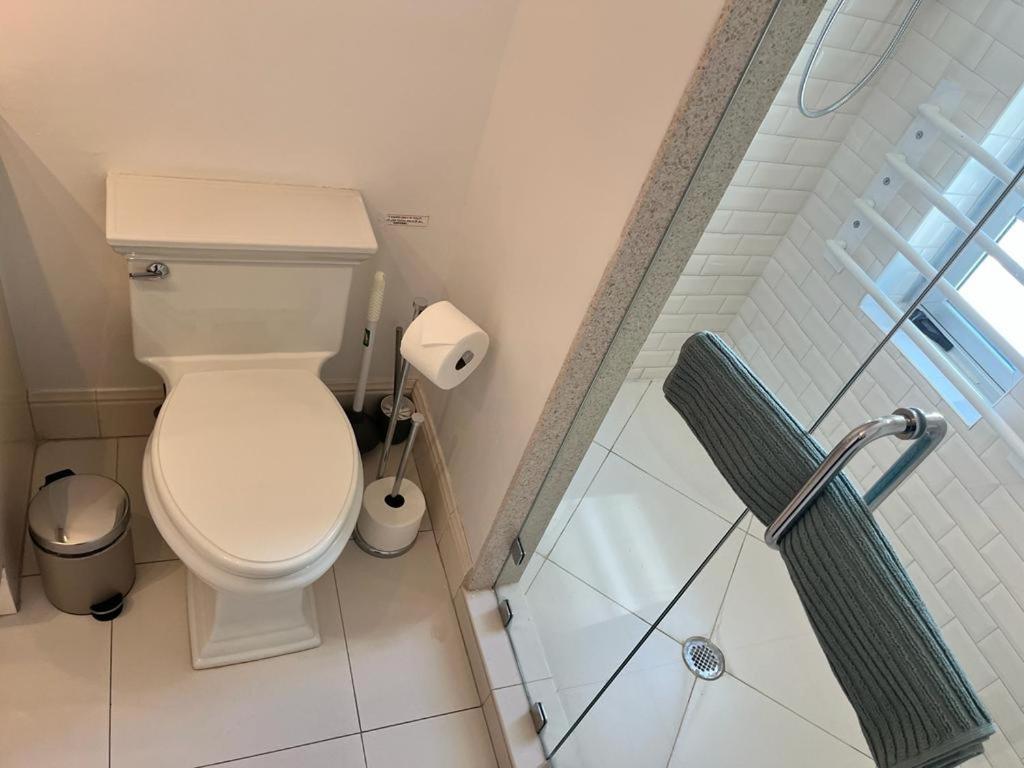 Direct Ocean View - Luxurious In South