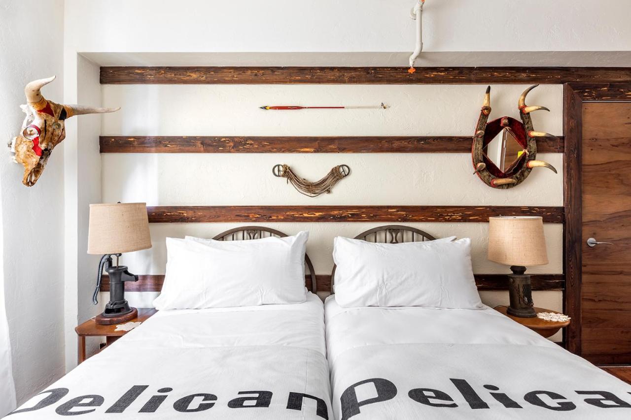 Hotel Pelican Miami Beach