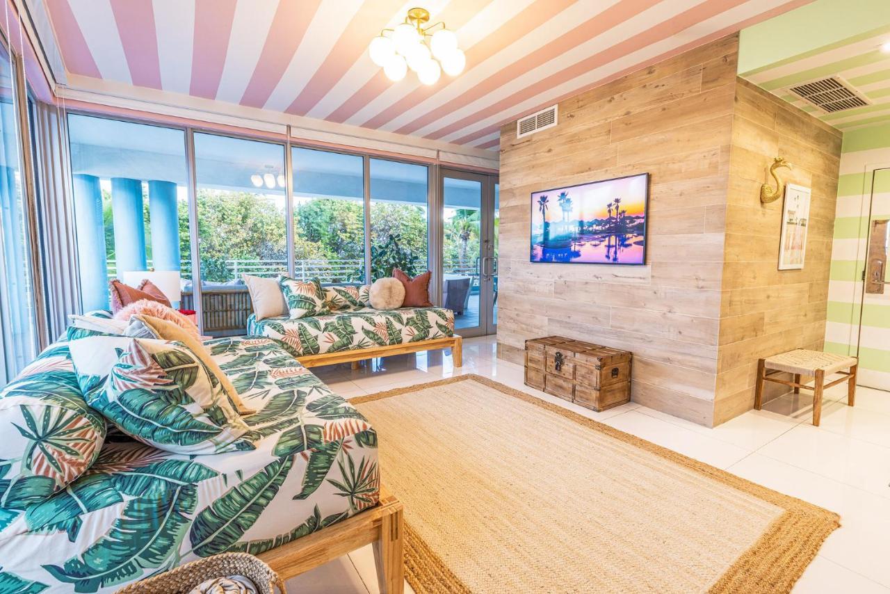 Boutique With Huge Terrace And Rooftop Pool