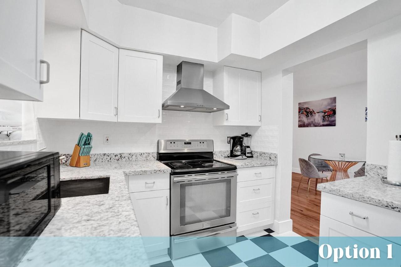 Bay Harbor Apartment *