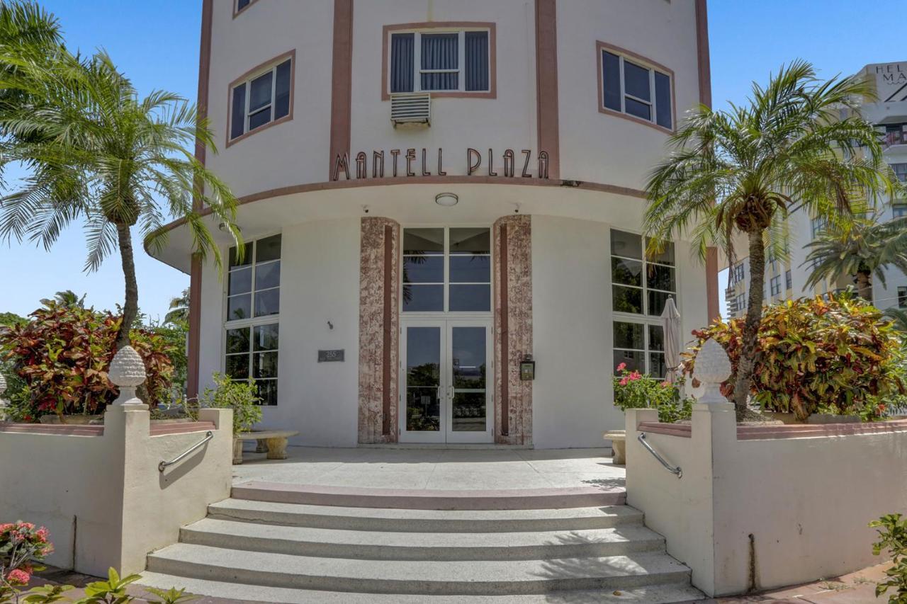 Mantell Plaza *