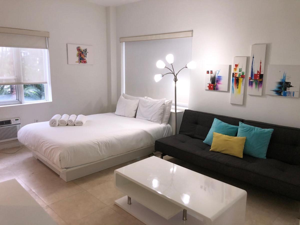 Mantell Plaza Apartment
