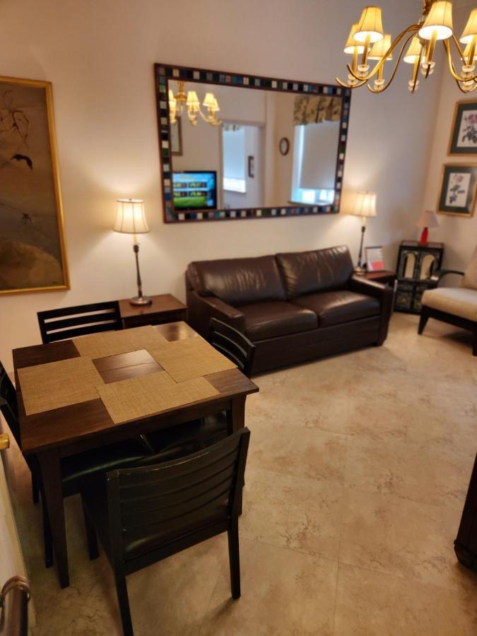 Apartment Mantell Plaza