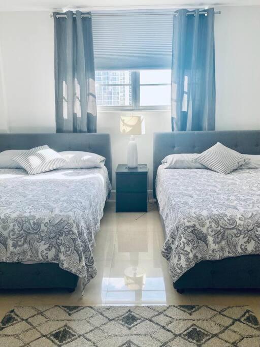 Ocean Reserve Piso 9 - Str 2412 Apartment