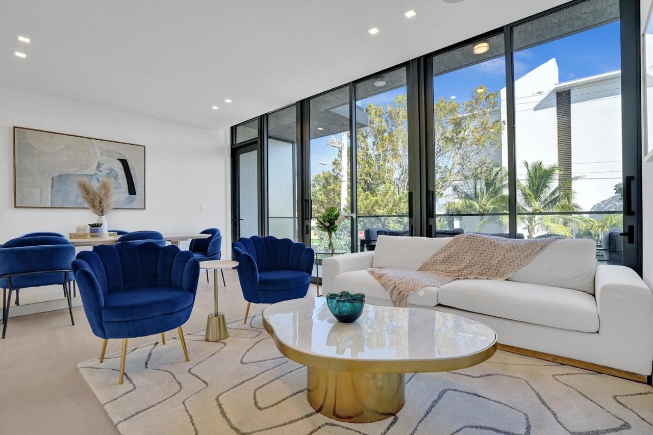 Up East Townhomes By Nomada Residences Apartment *