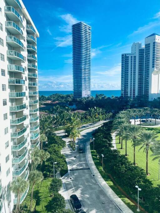 Ocean Reserve Piso 9 - Str 2412 Apartment *