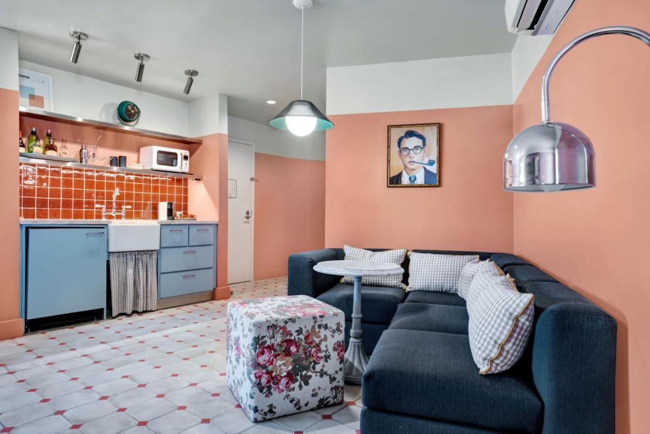 Trouvail Miami 4*