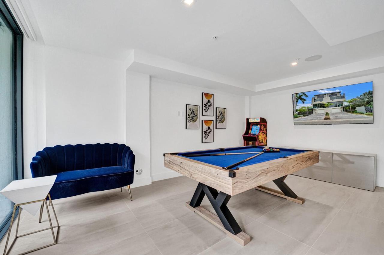 Up East Townhomes By Nomada Residences Apartment