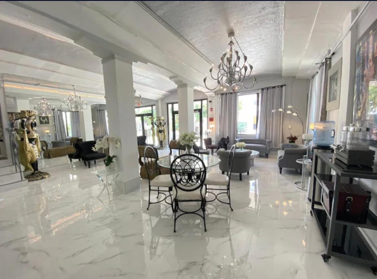 Modern In Miami Aparthotel Miami Beach