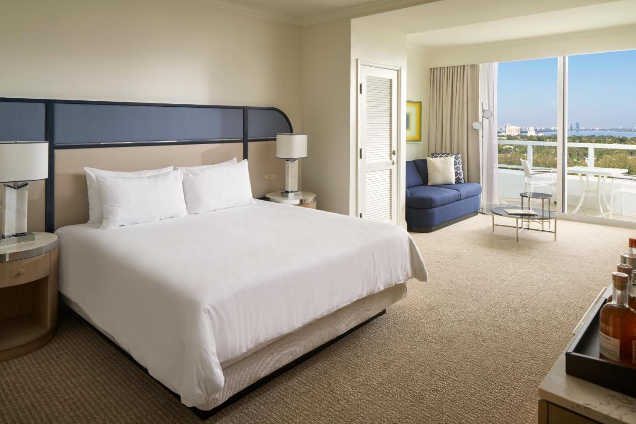 Resort Fontainebleau Miami