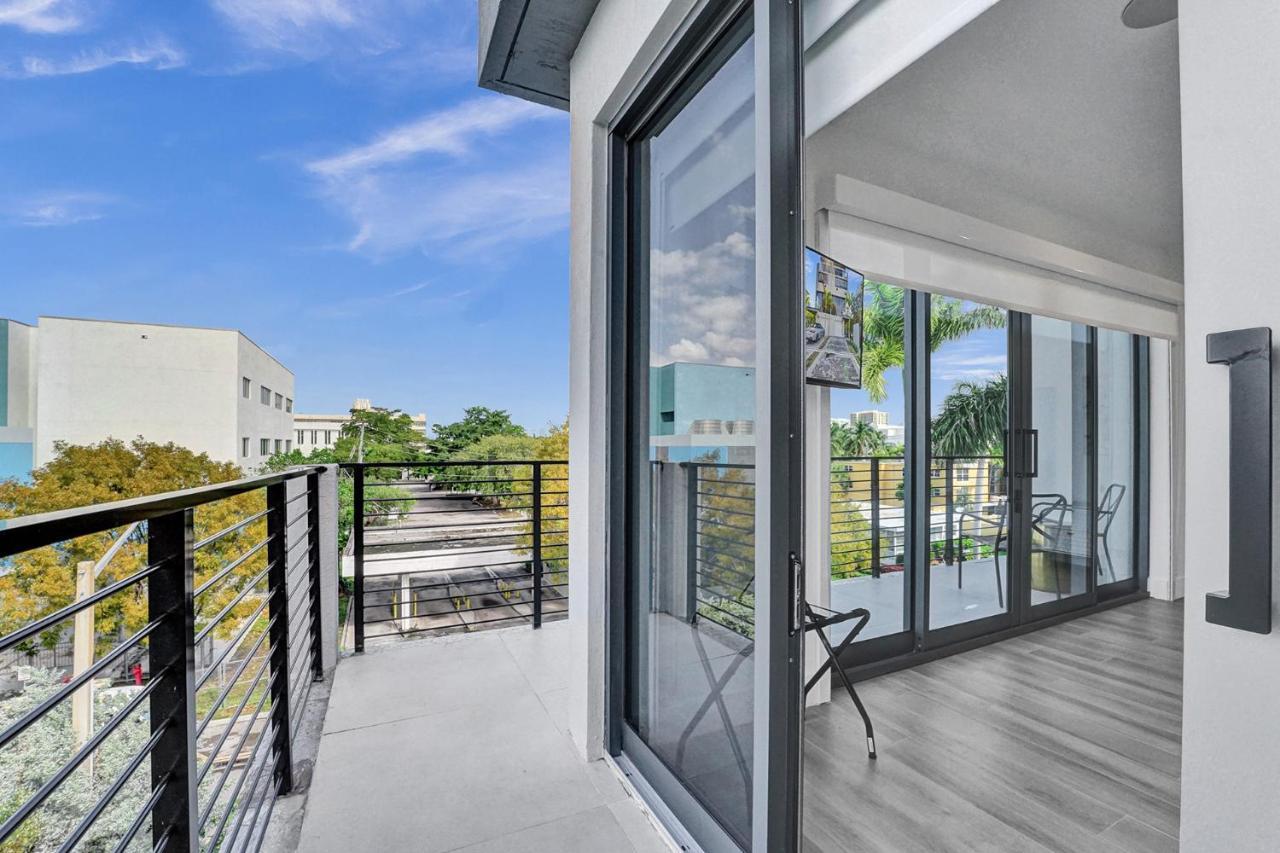 Apartment Up East Townhomes By Nomada Residences *