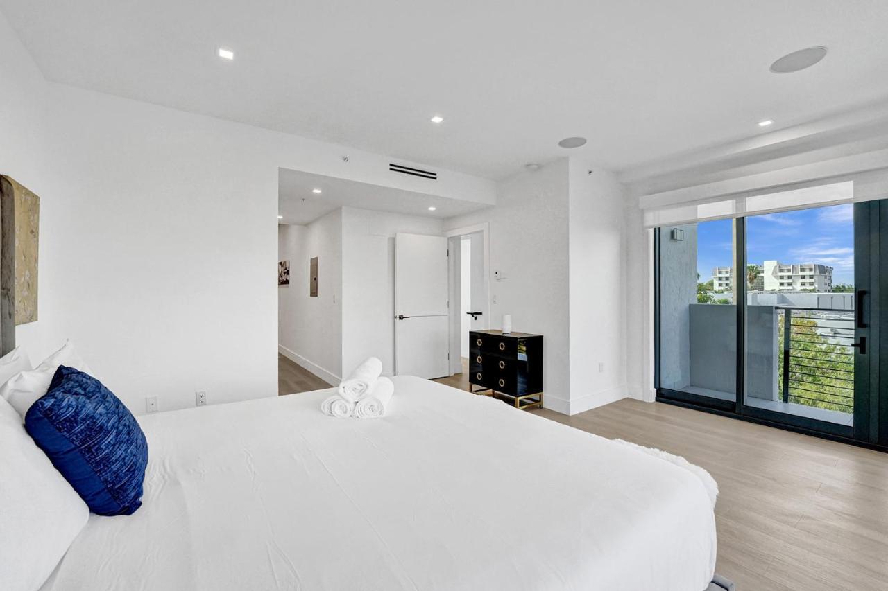 Apartment Up East Townhomes By Nomada Residences