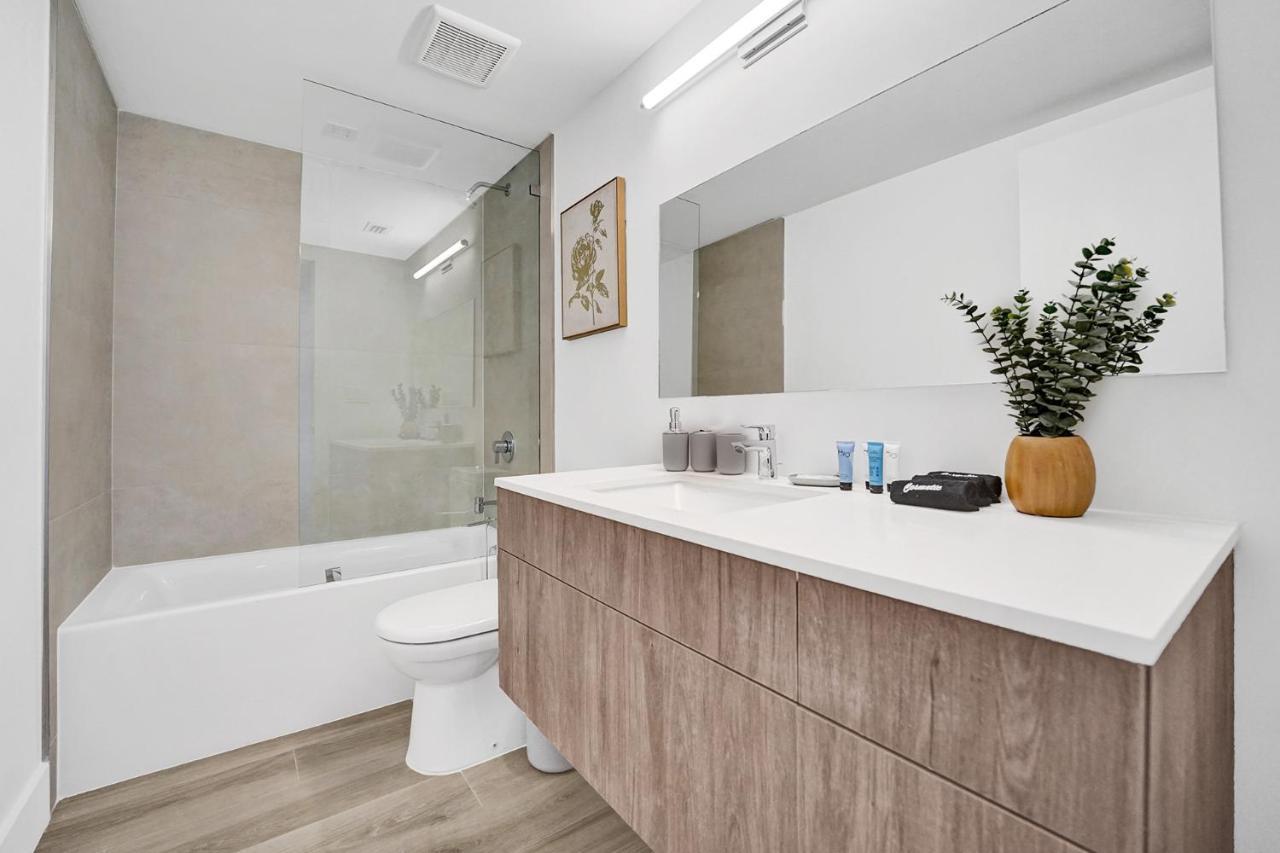 Up East Townhomes By Nomada Residences