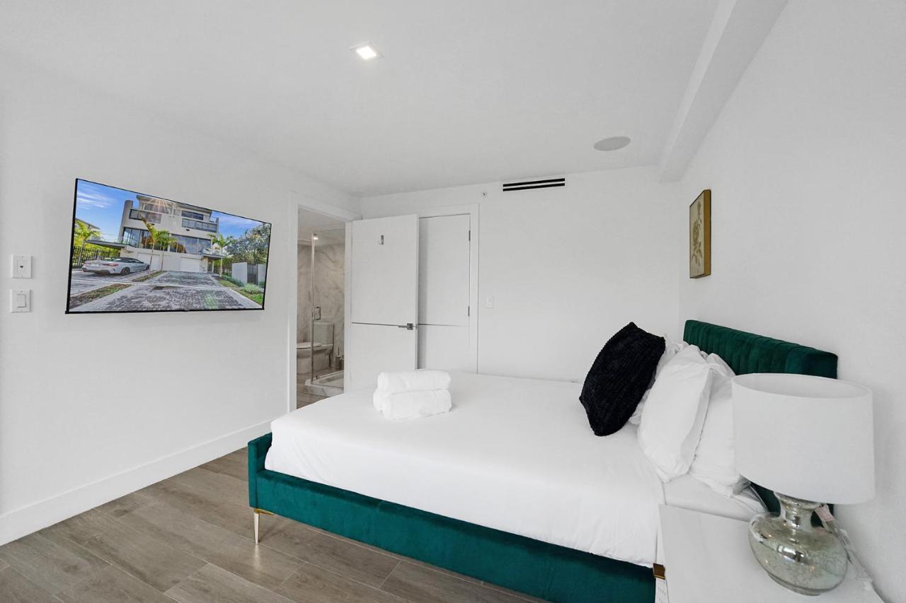 Up East Townhomes By Nomada Residences Apartment Miami Beach