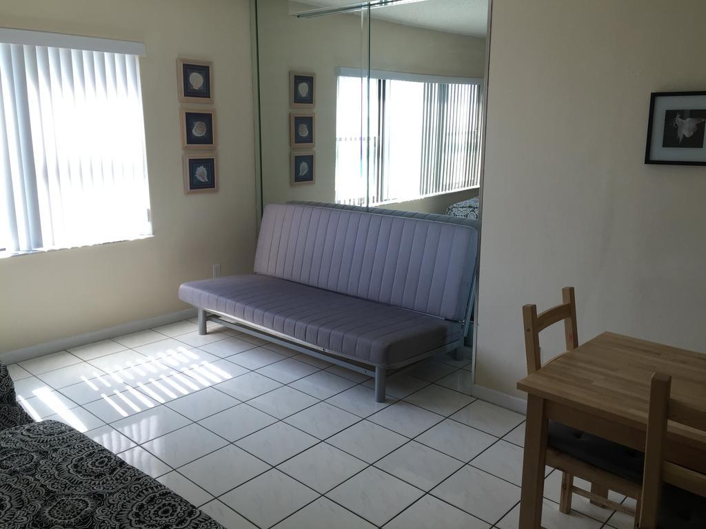 Ocean View In Apartment Miami Beach