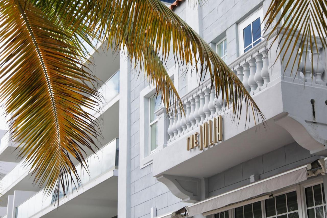 The Julia (adults Only) 3*
