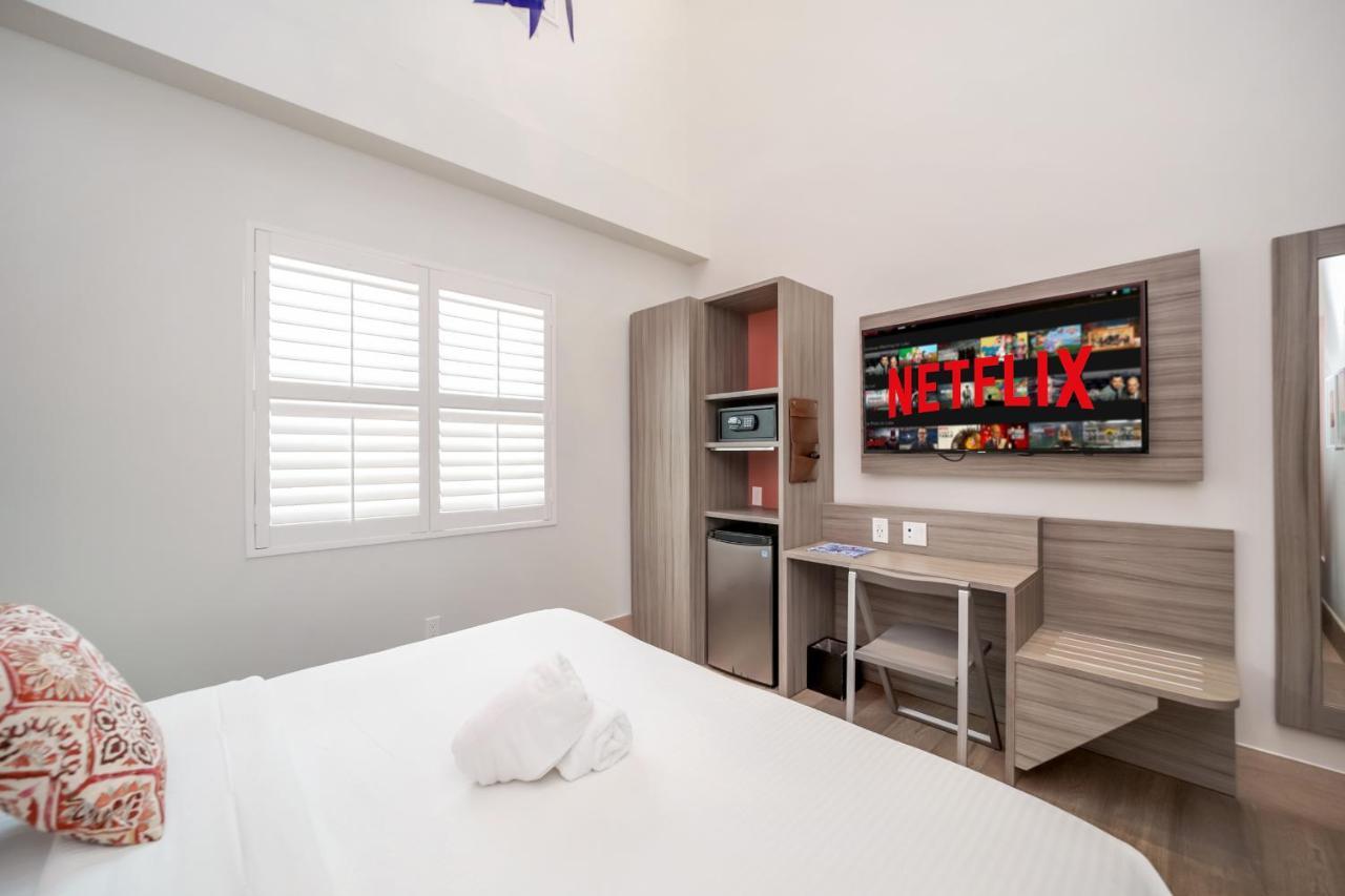 The Julia (adults Only) Hotel Miami Beach