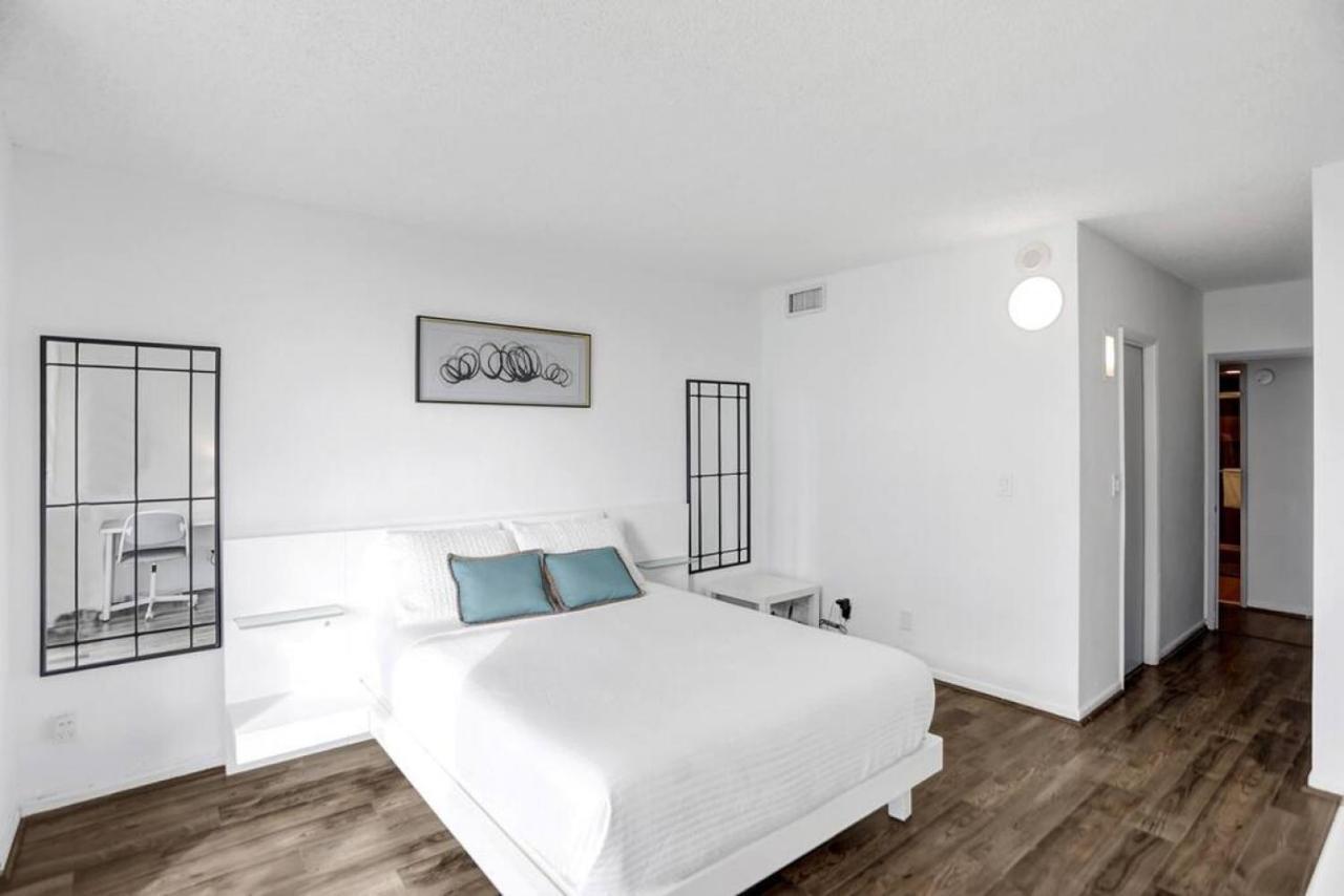 On The 6 Beds Free Parking Holiday home Miami Beach
