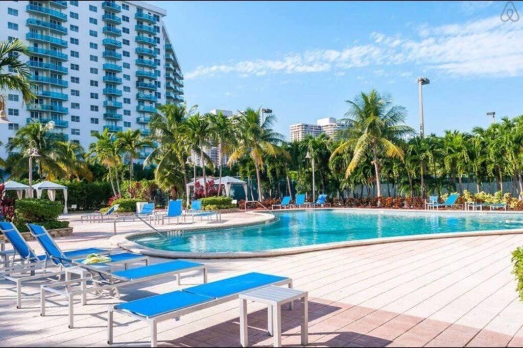 Beautiful In Sunny Isles Str-01432 Apartment *