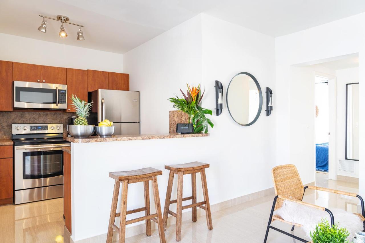 Miami Apartment *
