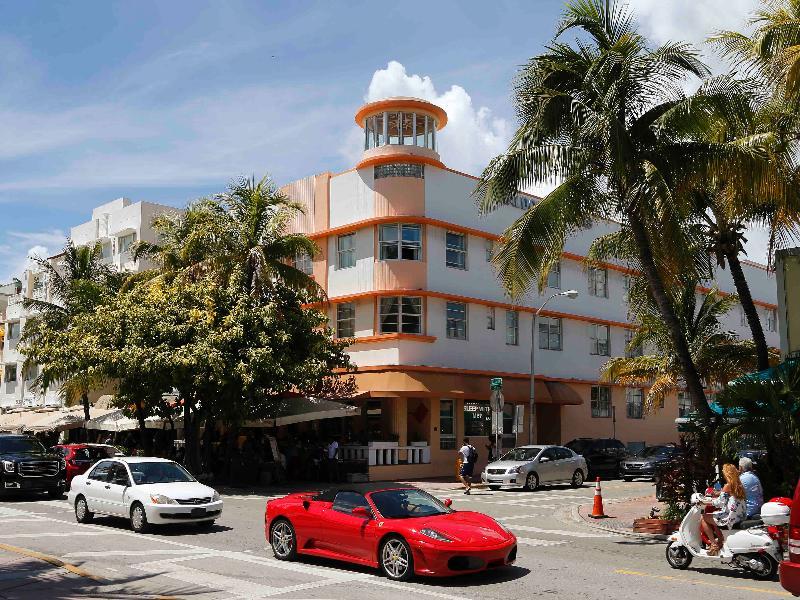 Waldorf Towers South Miami Beach