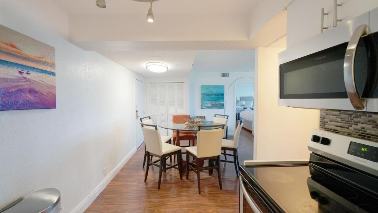 Apartment Private At The Alexander Miami Beach