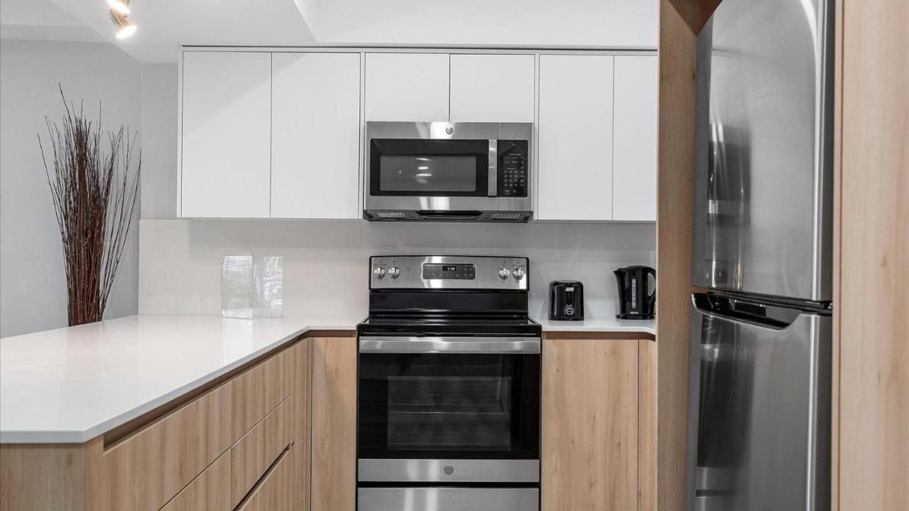 2 Bedrooms Sunny Isles At Ocean Reserve 2nd Floor