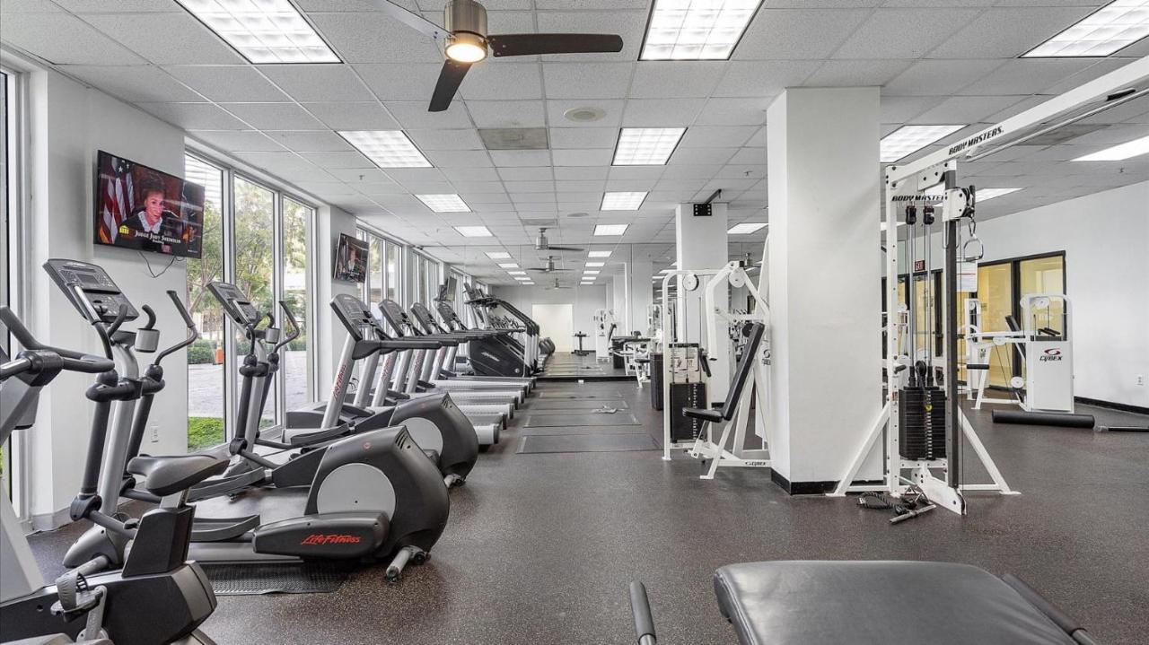 2 Bedrooms Sunny Isles At Ocean Reserve 2nd Floor Apartment Miami Beach