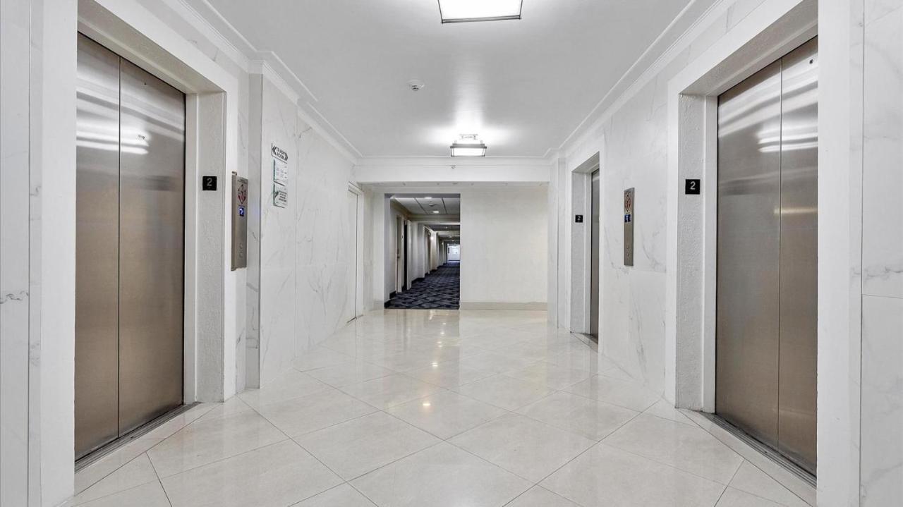 2 Bedrooms Sunny Isles At Ocean Reserve 2nd Floor Miami Beach