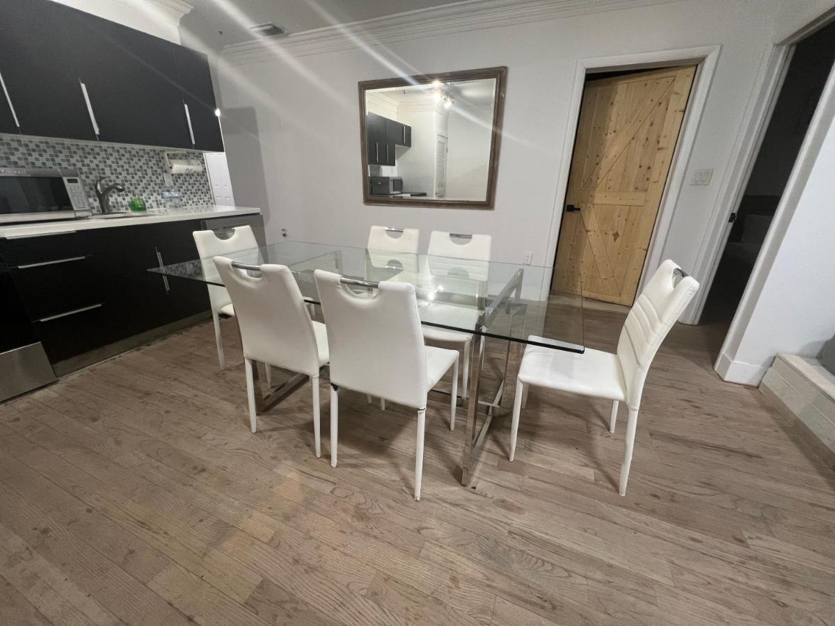 Ocean Drive Apartment *