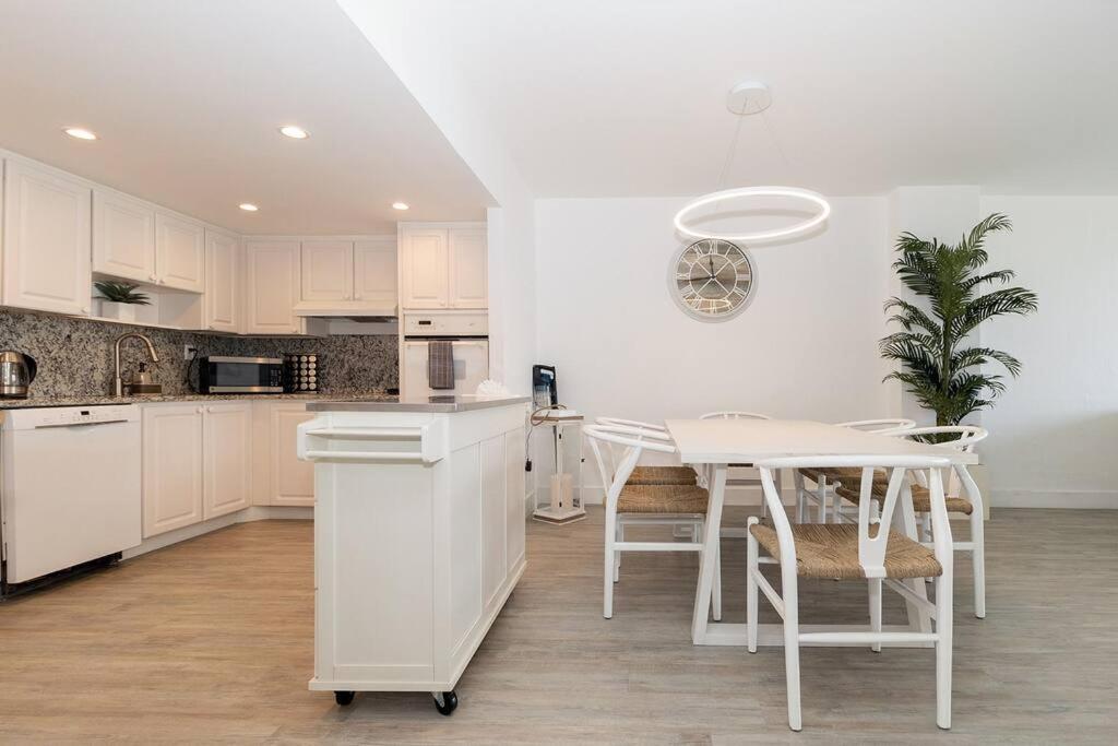 Stunning & Spacious Resort-style Across From Beach! *