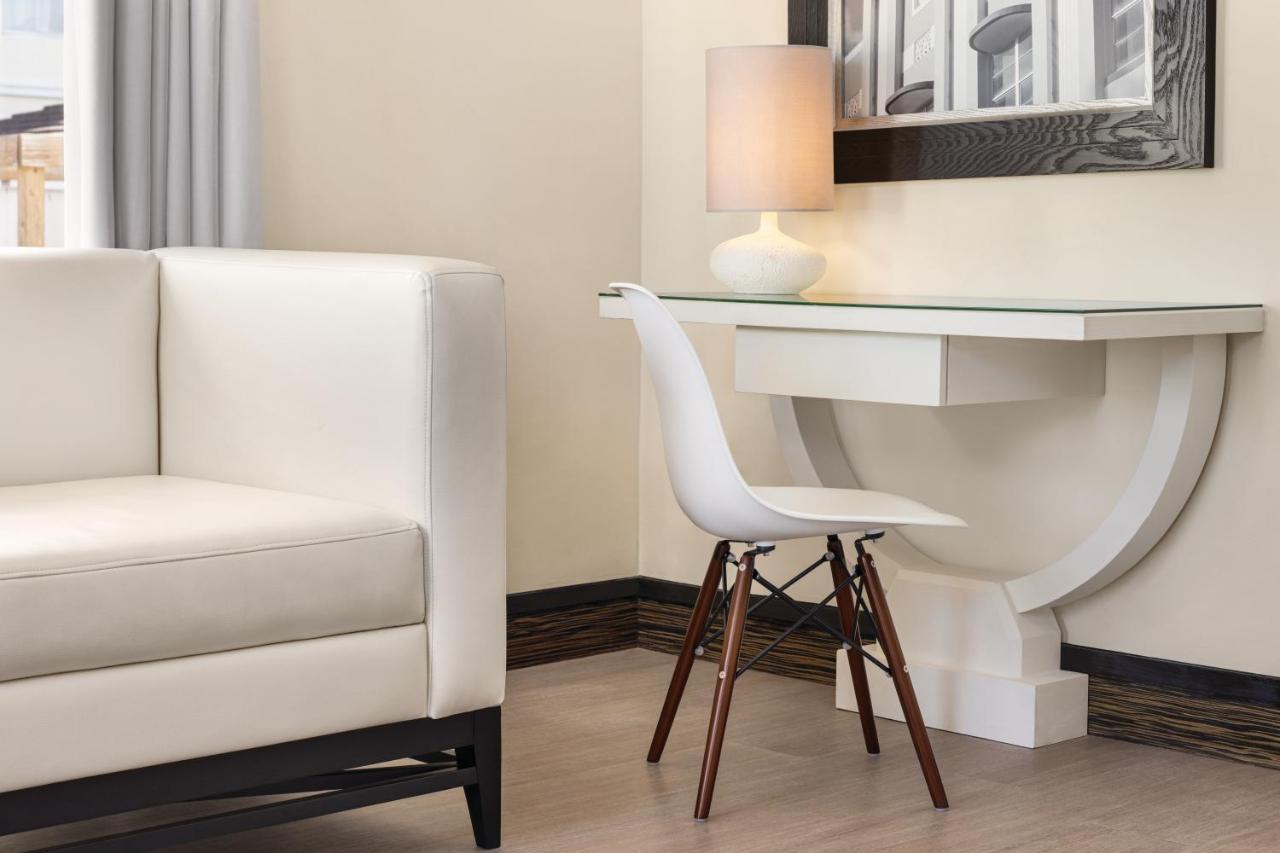 Waldorf Towers South Hotel 3*