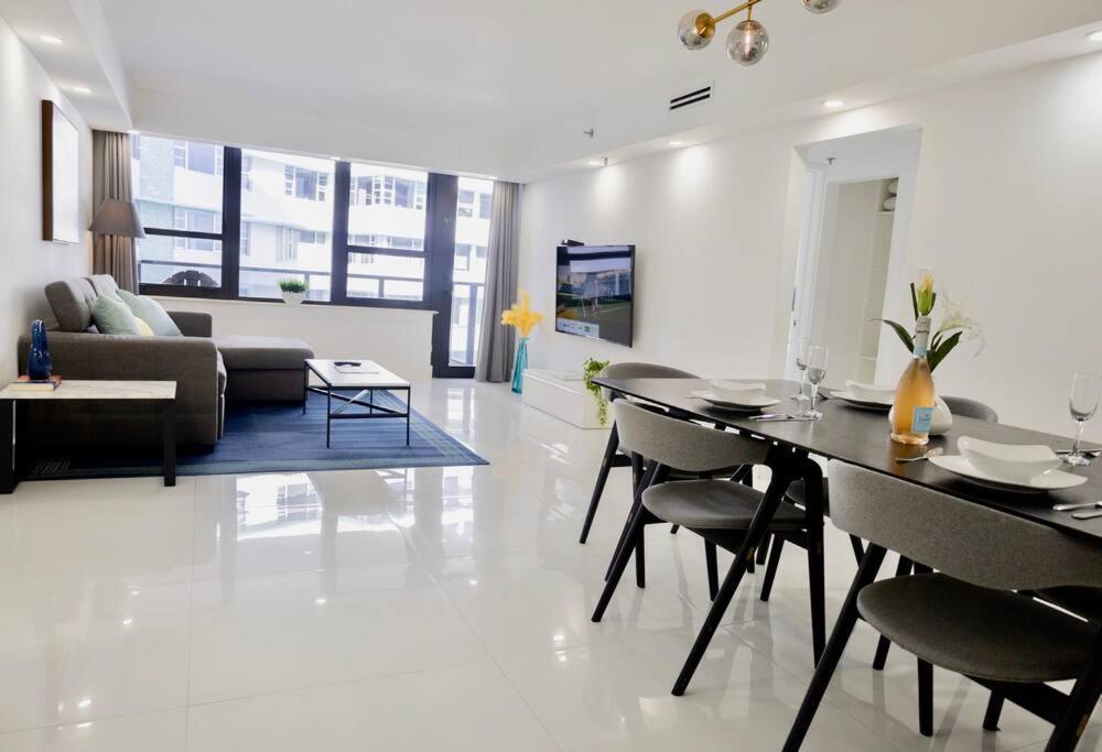 Apartment 3 Bedroom Ocean-front The Alexander Miami Beach